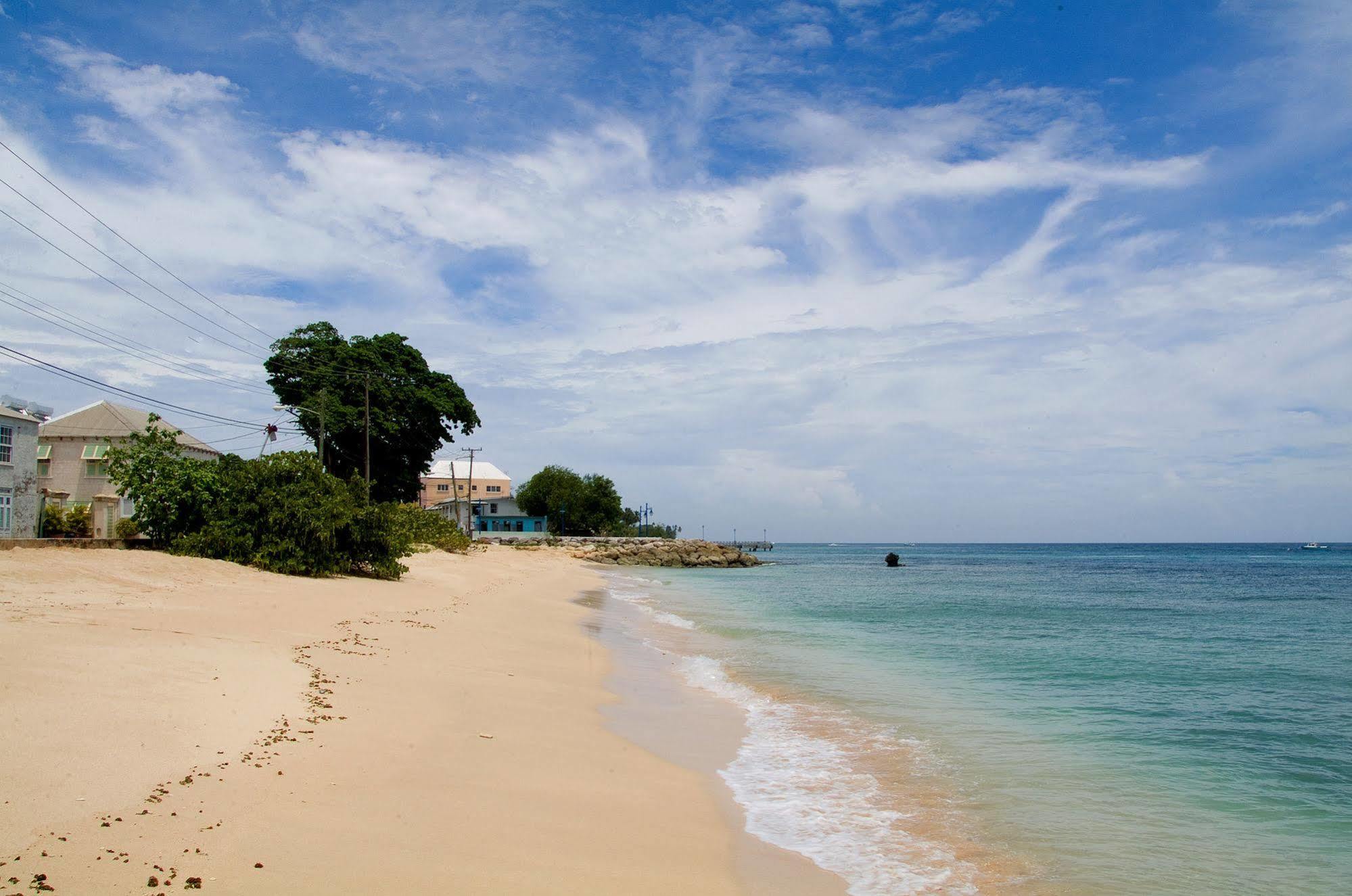 White Sands Speightstown Bagian luar foto
